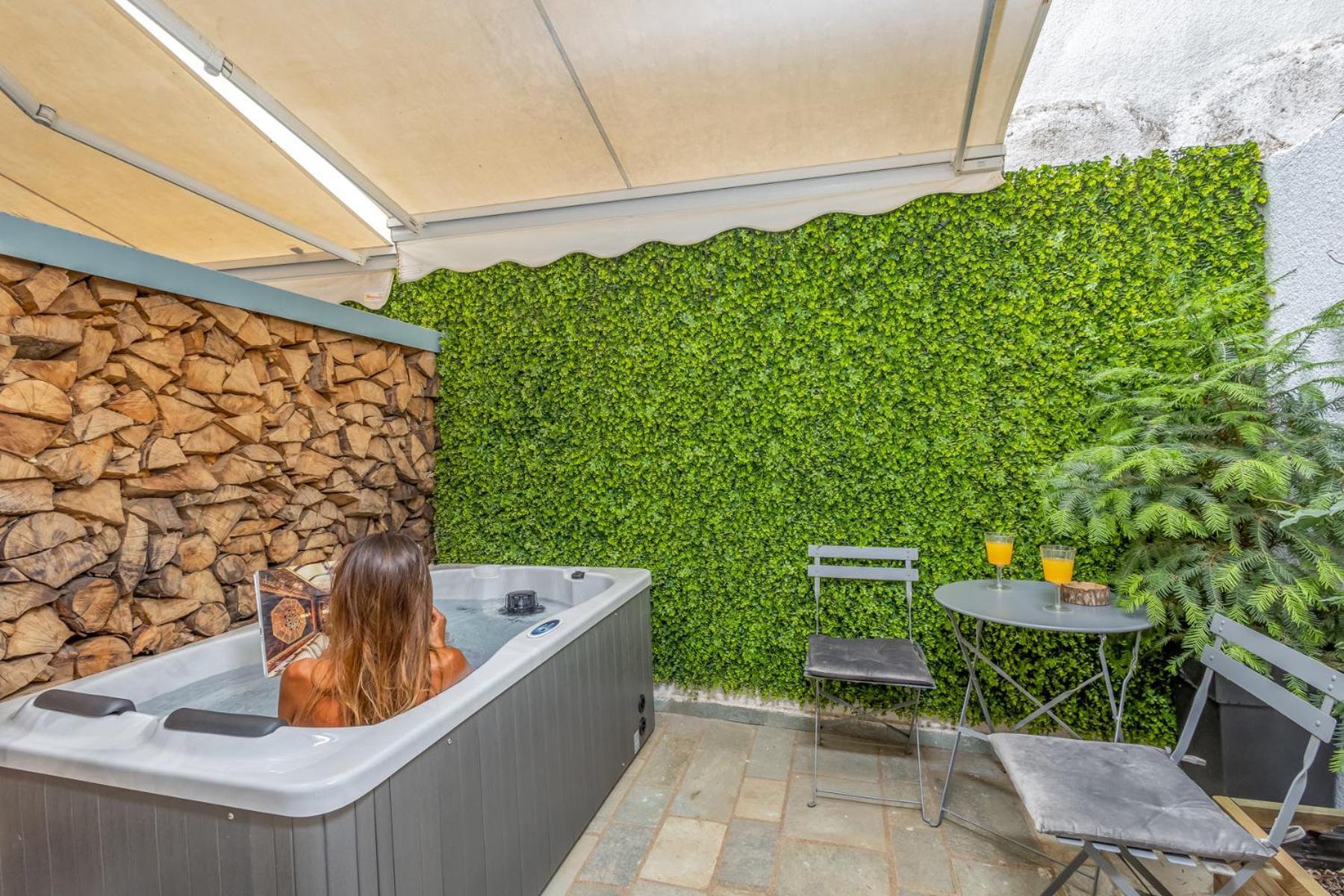 Blue Mountain Guesthouse By Seablue Arachova Exterior photo